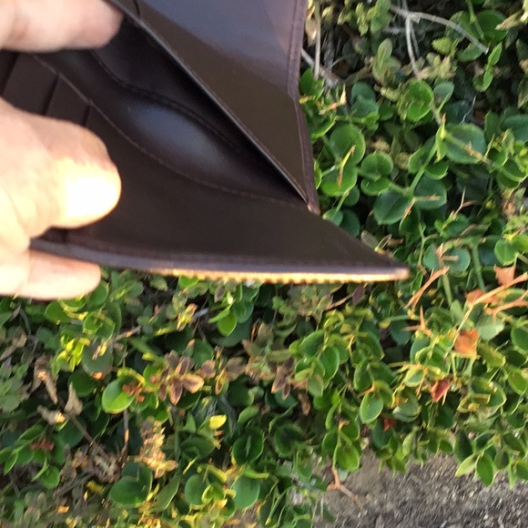 SOLD 🎁🎁🎁🎁🎁Trifold Coach Wallet - Picture 12 of 13
